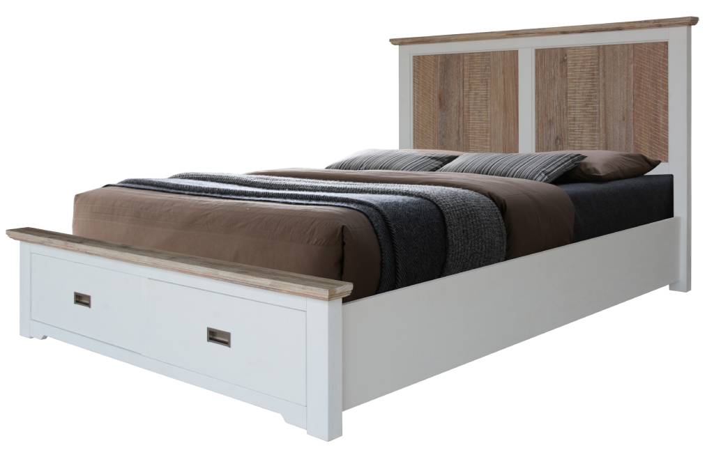 Homestead King Bed W/Storage -Multi